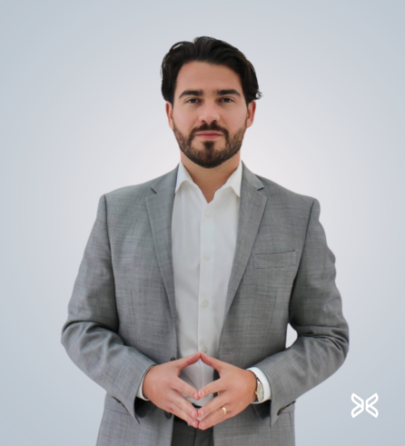 Dr. Jorge Robles Cortés