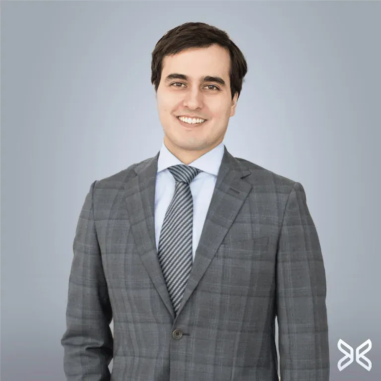 Dr. Thomas Constantine