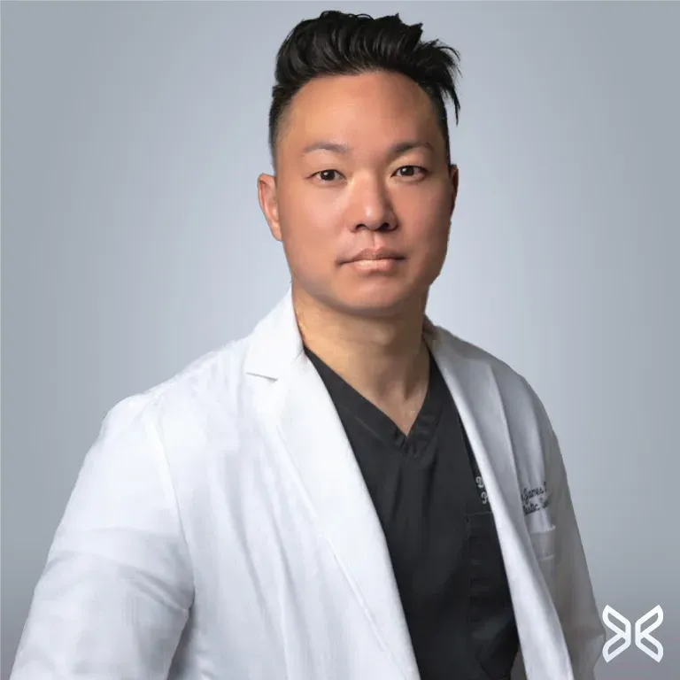 Dr James Lee